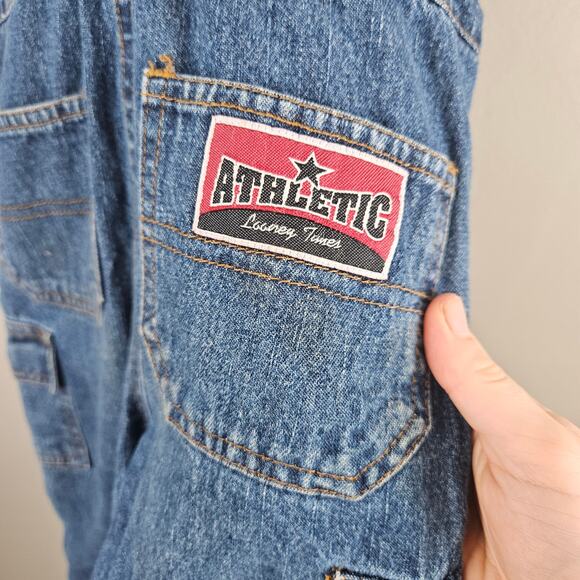 Looney Tunes Vintage Kids Overalls Size 5
Twenty Bird - Picture 4 of 9